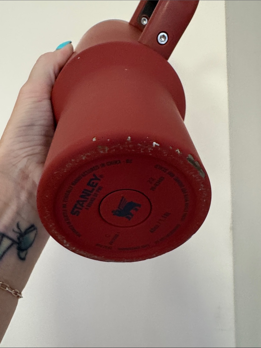 Stanley Red Travel Mug with Handle - Picture 5 of 6